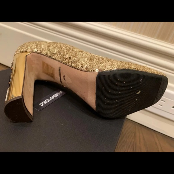 Dolce and Gabbana sequined pumps with stones - Picture 5 of 6